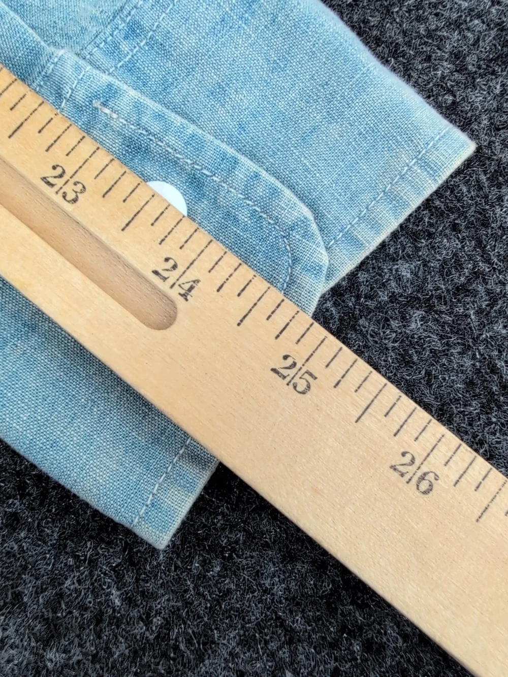 J Crew Wallace & Barnes Shirt Mens Small Blue Chambray Long Sleeve Button Up
